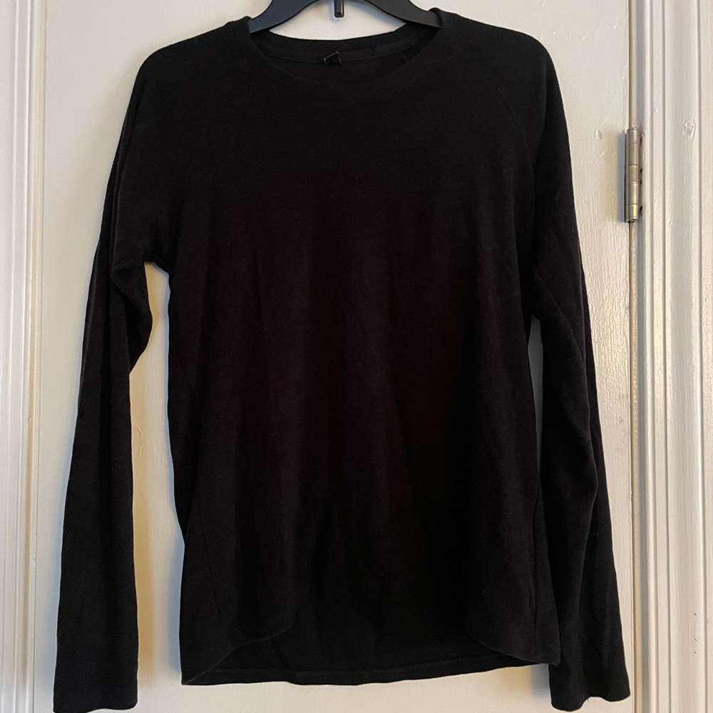 Uniqlo Heattech Black Shirt